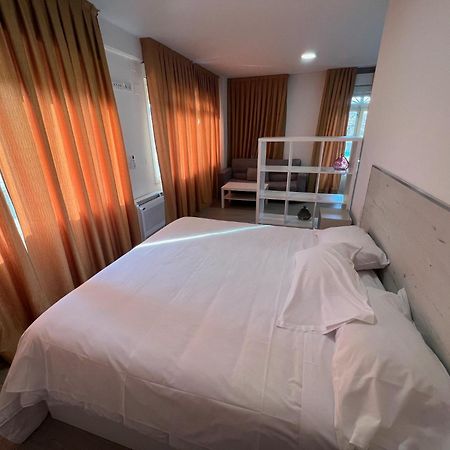 Apartamentos Sanjuan Porriño Exteriör bild